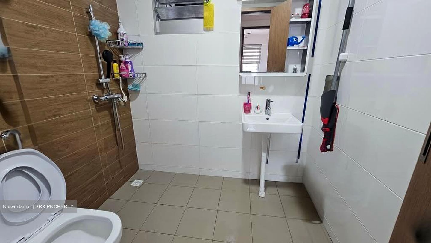 Blk 874D Tampines Greenflora (Tampines), HDB 4 Rooms #565669991